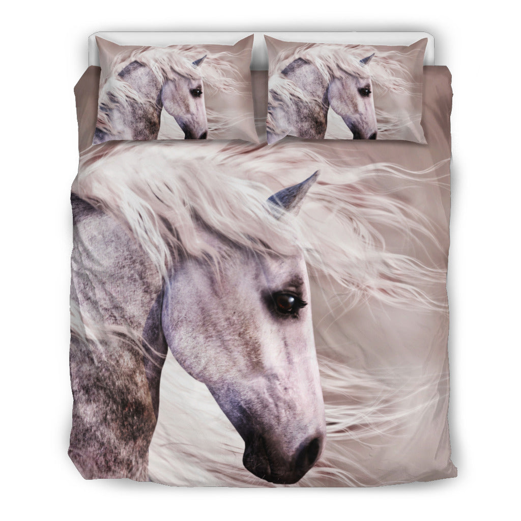 Noble White Horse Bedding Set