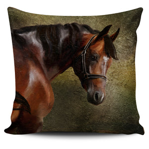 Beautiful Chestnut Horse Pillow Cover